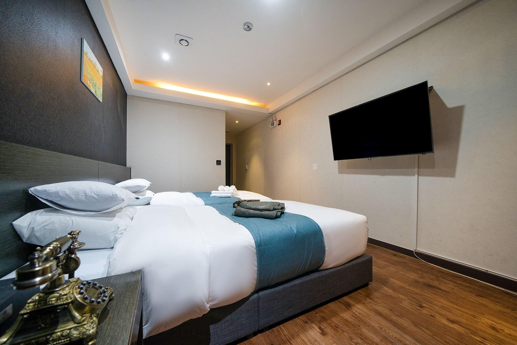 Suwon Dono1796 Hotel Exteriör bild